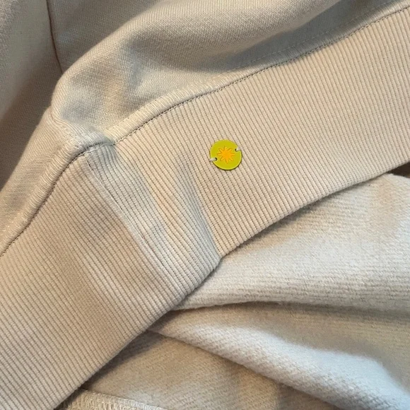 Anthro x Celandine Oversized Graphic Ivory Sweatshirt Sz L/XL NWT - Picture 16 of 16